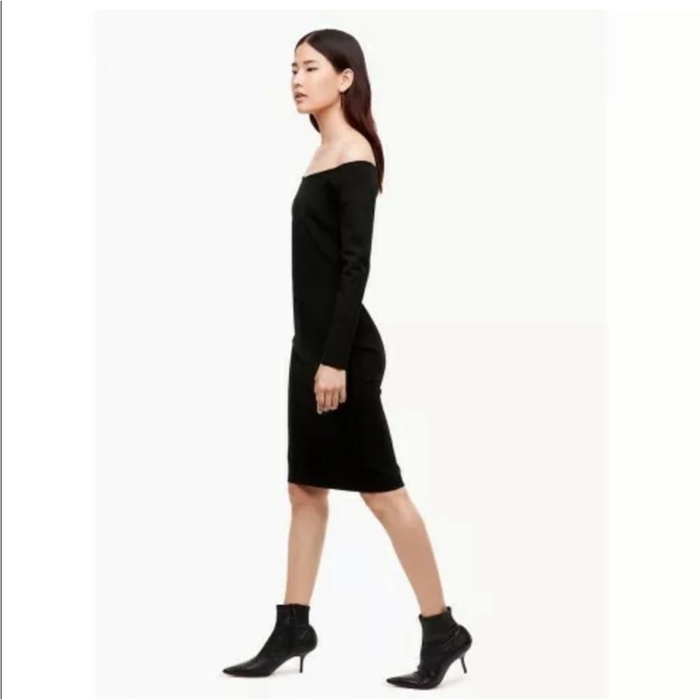 Aritiza Babaton - Peyton off the shoulder body con slit dress